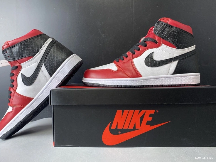 Rep Air CD0461-601  1 High “Satin Jordan  OG WMNS Snake” 0522